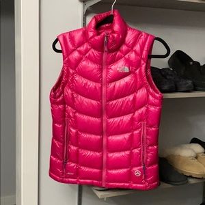 The North face vest